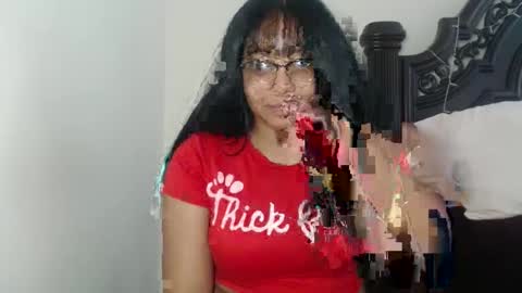 CARAMEL xoxo online show from 09/28/25, 08:14