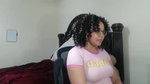 CARAMEL xoxo online show from 12/21/25, 12:29