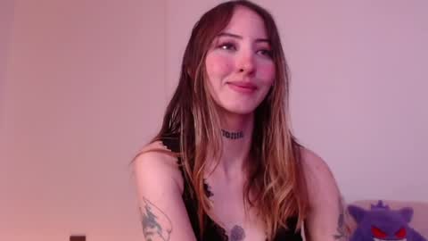 carmennrusso online show from 05/02/26, 09:09