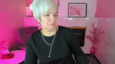 Carmen online show from 12/15/25, 09:52