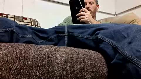 Snapshot of carney1133 chatting on 10/19/25, 02:34 carney1133 online show from 10/19/25, 02:34