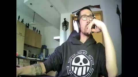 carnifex3112 online show from 09/26/25, 04:11