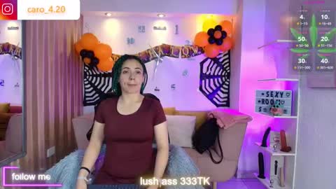 Snapshot of caro_fisher chatting on 10/20/25, 12:49 Caro Fisher online show from 10/20/25, 12:49