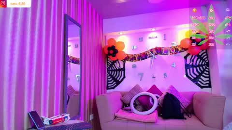 Snapshot of caro_fisher chatting on 10/24/25, 11:39 Caro Fisher online show from 10/24/25, 11:39