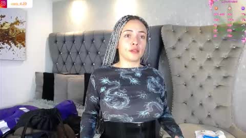 Snapshot of caro_fisher chatting on 01/14/26, 12:33 Caro Fisher online show from 01/14/26, 12:33