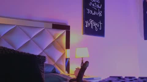 Carolina   online show from 01/17/25, 11:38