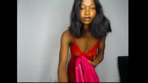 caroline online show from 07/02/26, 04:07