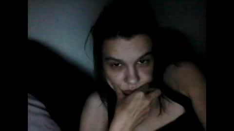 Snapshot of caroisback chatting on 09/15/25, 06:41 caroisback online show from 09/15/25, 06:41