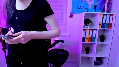 Carol online show from 10/17/25, 11:29