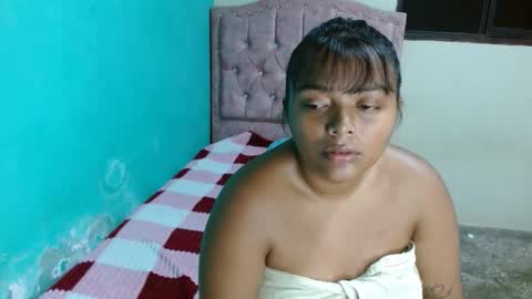 carol_lil1 online show from 04/18/26, 05:44