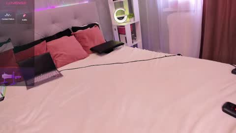 carol_may_ online show from 02/23/25, 04:39