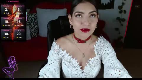 Caroline online show from 10/09/25, 01:42