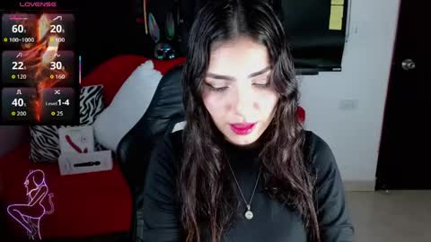 Caroline online show from 05/27/26, 01:30