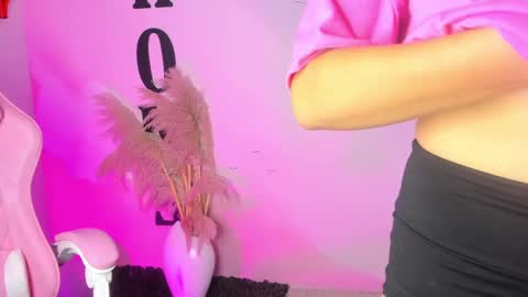 carolay759687 online show from 02/22/25, 04:18