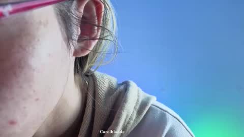 Char online show from 12/20/25, 03:24