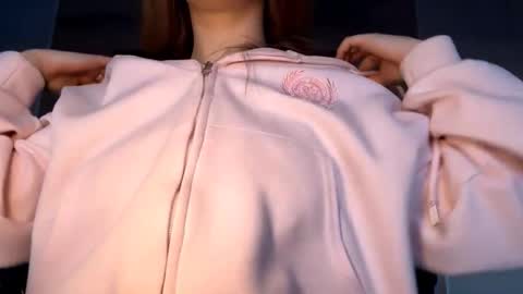 Snapshot of carolecronan chatting on 02/02/26, 06:12 Lisa online show from 02/02/26, 06:12