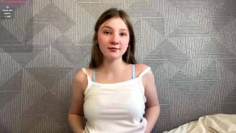 Kim online show from 04/21/26, 01:17