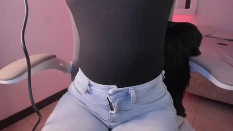 Caroline online show from 09/12/25, 02:39