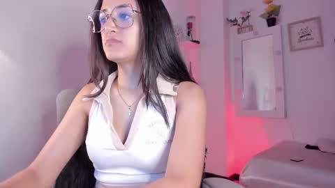 Caroline online show from 10/05/25, 12:09