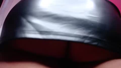 Snapshot of carolina_blue_ chatting on 07/19/26, 01:09 Soft Carolina online show from 07/19/26, 01:09