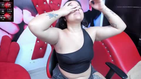 Snapshot of carolina_canndy chatting on 02/07/26, 02:04 carolina_canndy online show from 02/07/26, 02:04