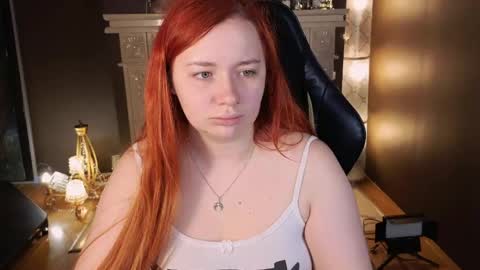 Snapshot of carolina_winter chatting on 05/31/26, 05:37 Mira online show from 05/31/26, 05:37