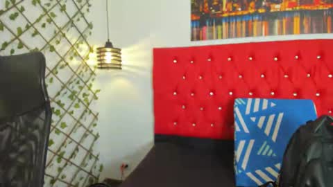 Carolina online show from 09/08/25, 03:55