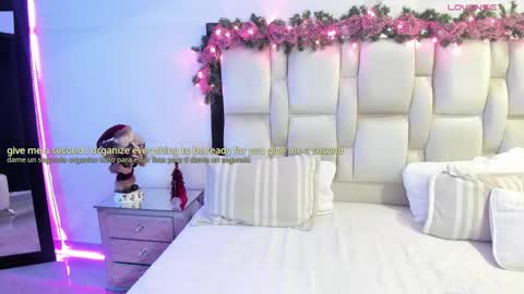 caroline online show from 12/07/24, 12:08