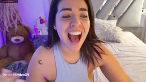 Snapshot of carolinafox_ chatting on 05/22/26, 03:02 caroline online show from 05/22/26, 03:02
