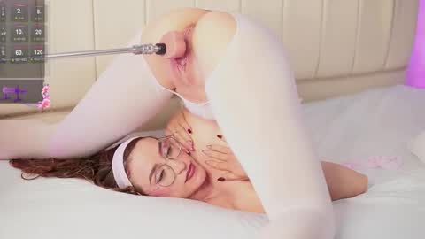   GMT-5 1600-2230 online show from 09/24/25, 10:13