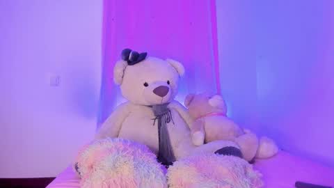 Snapshot of caroline_cute7 chatting on 02/03/26, 06:22 caroline 3 online show from 02/03/26, 06:22