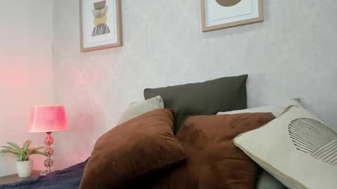  Caroline  online show from 10/06/25, 10:12