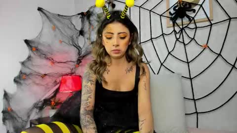  Caroline  online show from 10/31/25, 11:44