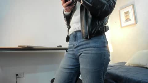  Caroline  online show from 02/10/26, 10:41