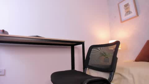  Caroline  online show from 05/14/26, 11:39