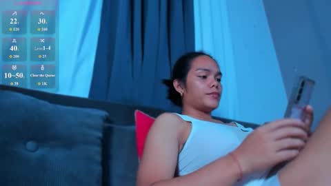 caroline_east online show from 03/21/26, 05:16