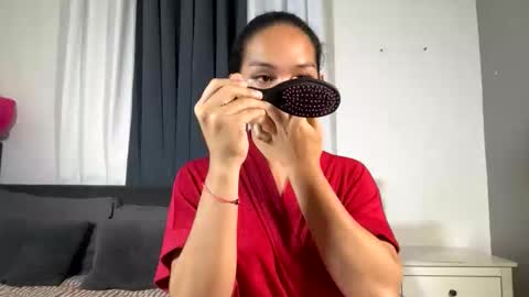 caroline_east online show from 03/29/26, 03:01