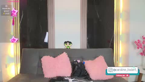 caroline_foster1 online show from 07/07/26, 11:36
