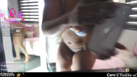 C A R O L I N E online show from 01/15/26, 01:59