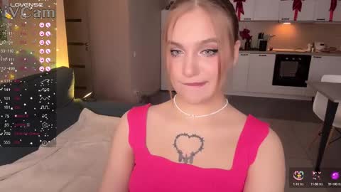 Caro online show from 02/06/25, 10:21