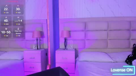 Snapshot of carolinefyre chatting on 02/28/26, 01:01 Caroline online show from 02/28/26, 01:01