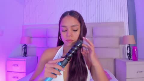 Caroline online show from 03/30/26, 12:28