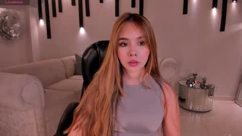 Caro online show from 10/19/25, 11:00