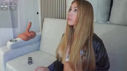 Caro online show from 03/19/26, 11:58