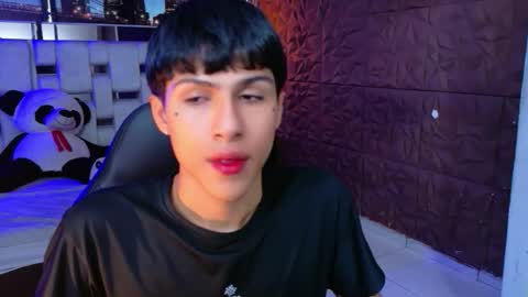 Snapshot of carolinejesh chatting on 01/08/26, 07:38 carolinejesh online show from 01/08/26, 07:38