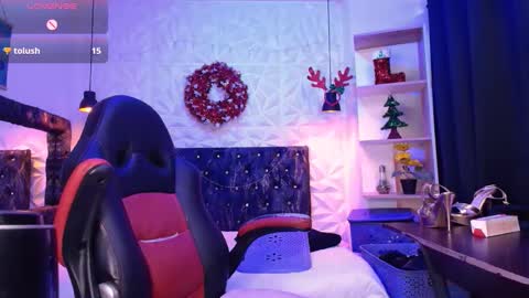 Caroline Scoth online show from 12/20/24, 08:45