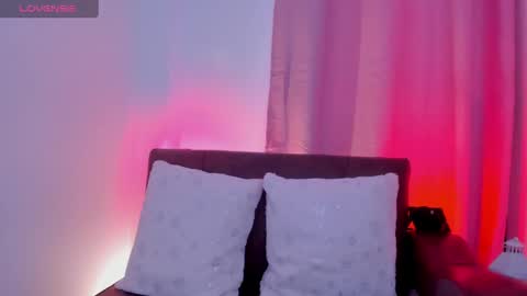 carolinna_ online show from 01/07/25, 02:08