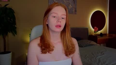 Caro online show from 09/14/25, 07:07