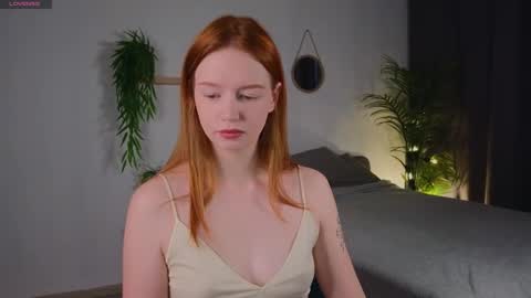 Caro online show from 09/28/25, 02:11