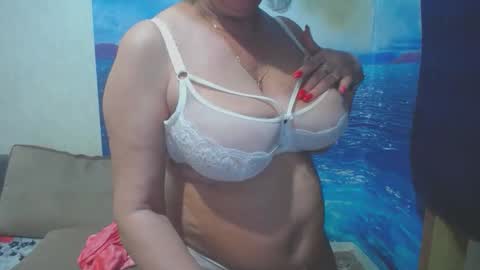 VicunaCool online show from 11/15/25, 02:35